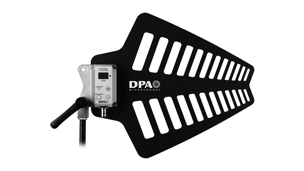 ANT202A Antenna Directional Active BNC 470 960Mhz (1)